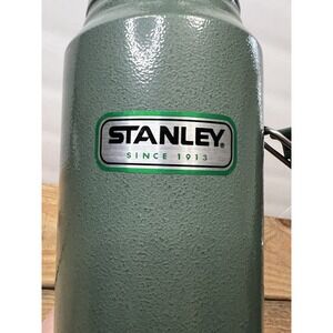 Stanley Classic Vacuum Thermos  Green Hammertone 1.1 Qt Stainless Vintage 2011